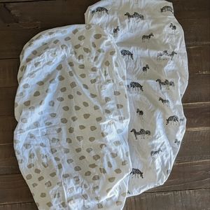 Poppi & Max organic cotton baby bassinet sheets